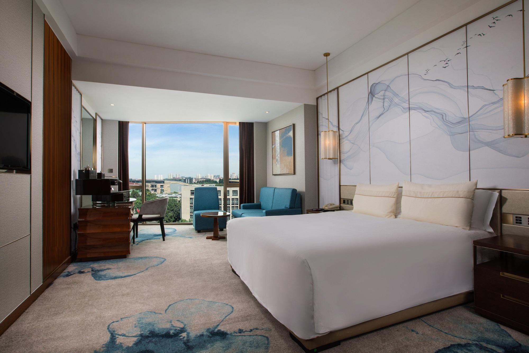 Grand Millennium Shanghai Hongqiao Экстерьер фото