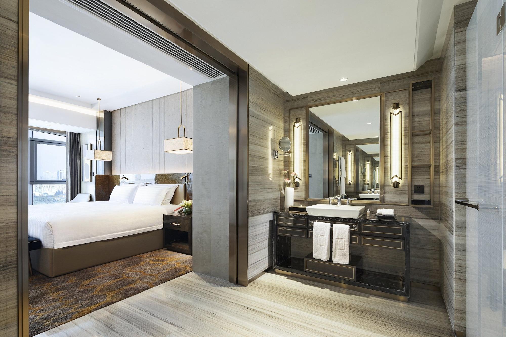 Grand Millennium Shanghai Hongqiao Экстерьер фото