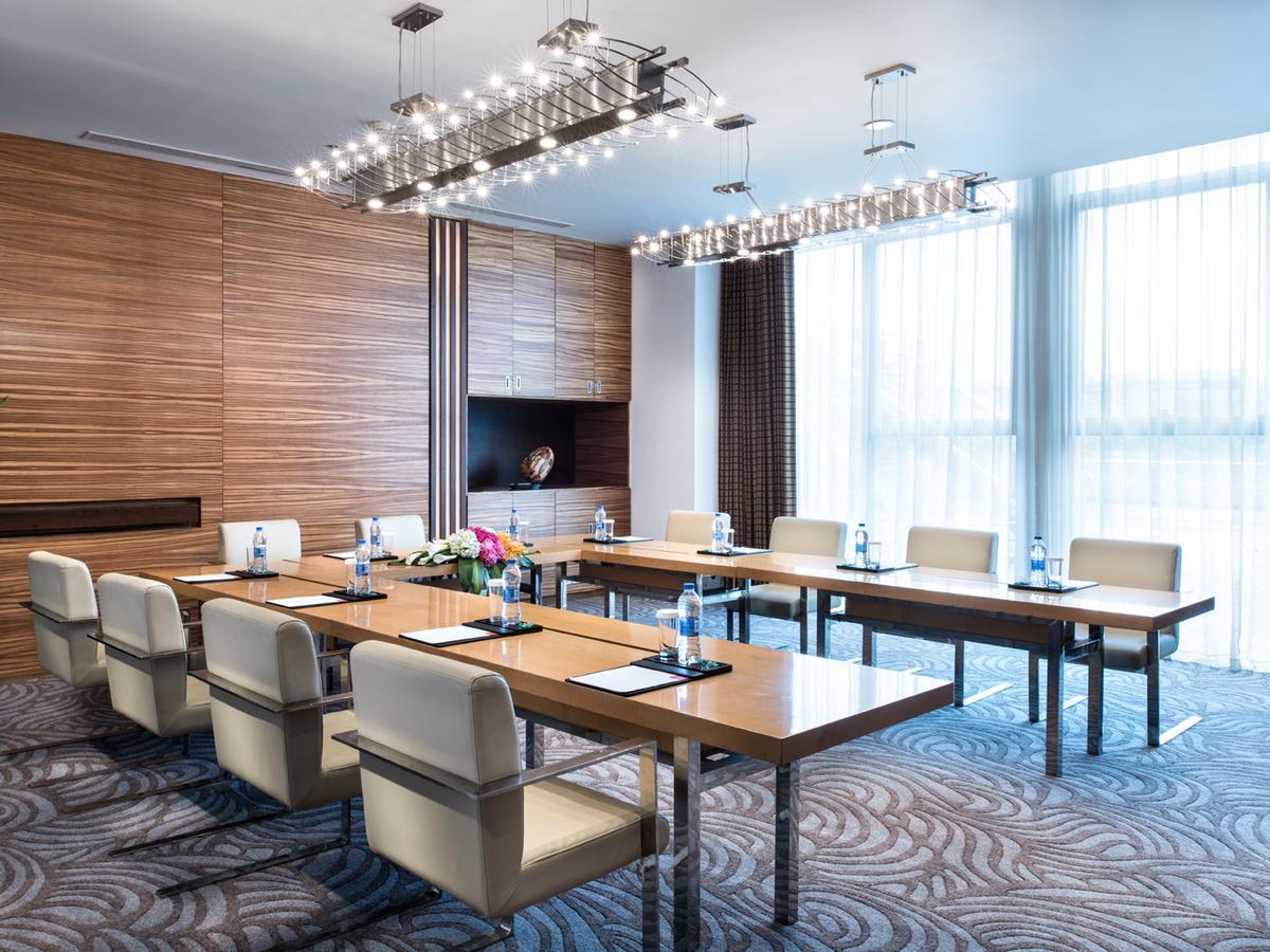 Grand Millennium Shanghai Hongqiao Экстерьер фото